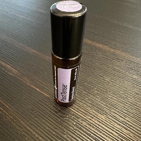 doTERRA Touch Past Tense Essential Oil 10mL Roll On New Sealed Exp 07/22 - Picture 1 of 4